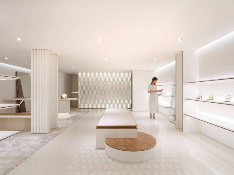 cai-tao-nha-o-thanh-showroom-ban-hang-32